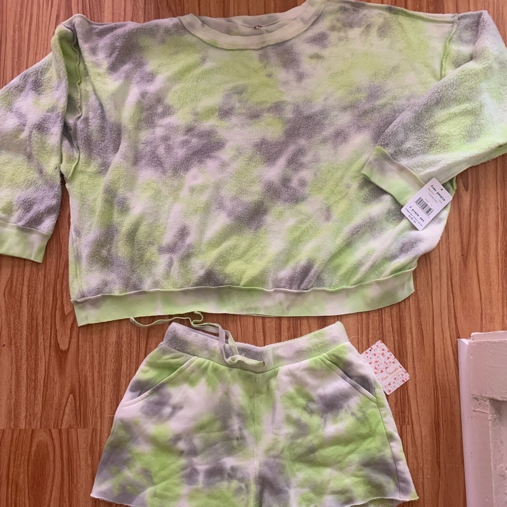 Free people set